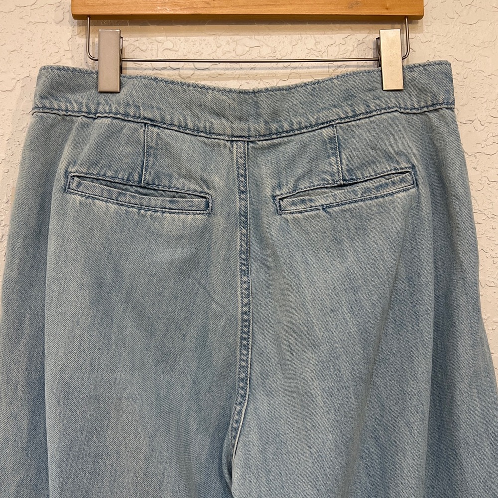Universal Thread Light Wash Cropped Two-Way Trouser Jeans Size 10R NWT - Picture 8 of 15
